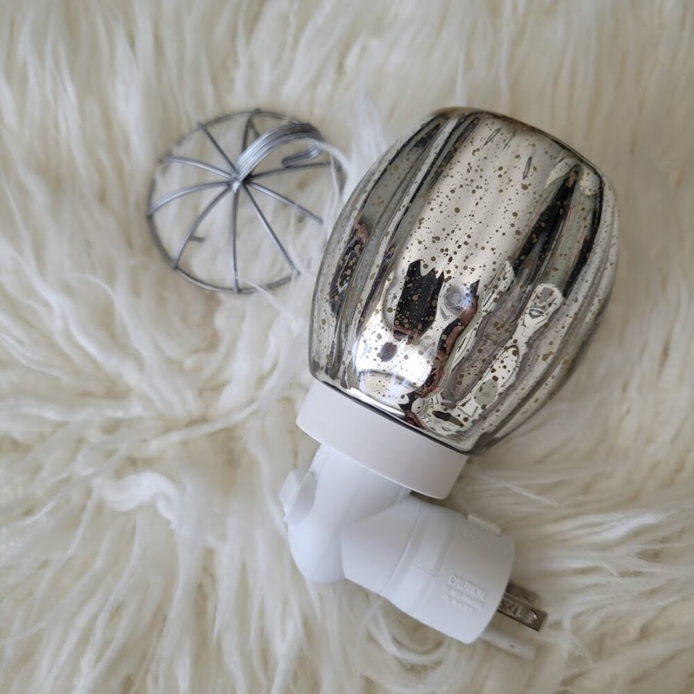 Scentsy Fall Fairy Tale Pumpkin Mini Warmer Plugin NEW